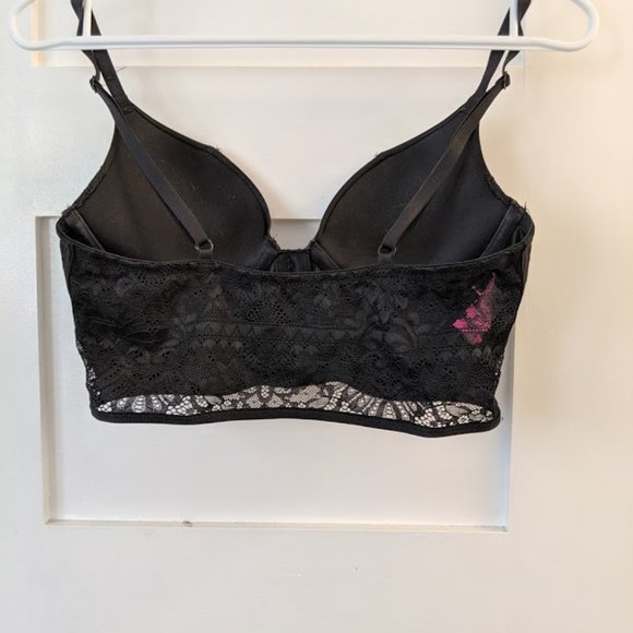 Black Front Close Lace Bralette - Picture 5 of 5